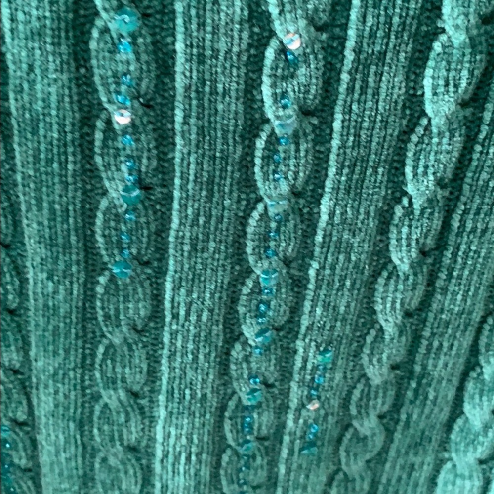 Sweater - Picture 3 of 5